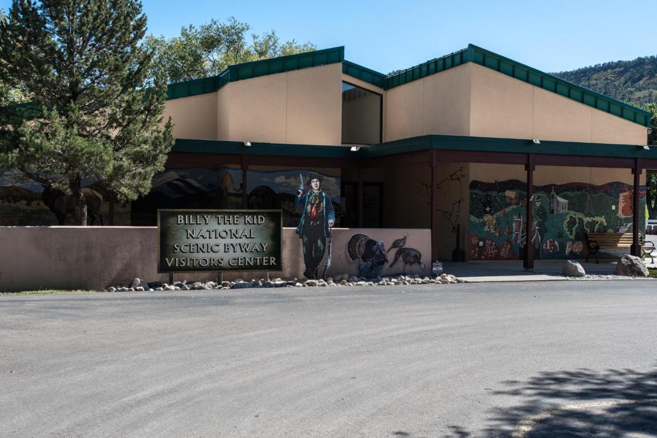 Sleeping Bear, 2 Bedrooms, Front Deck, Midtown, Sleeps 6 Ruidoso Exterior foto