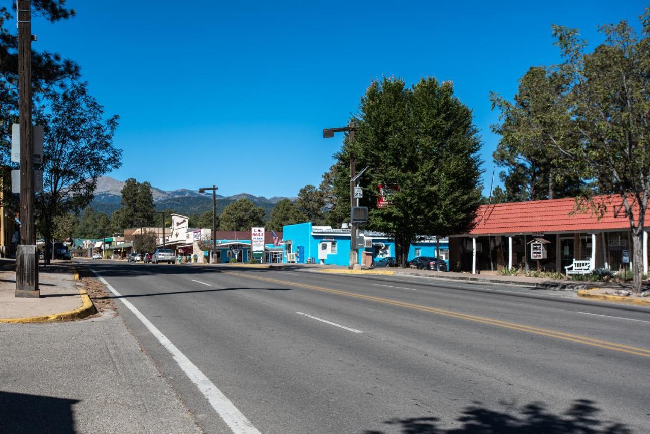 Sleeping Bear, 2 Bedrooms, Front Deck, Midtown, Sleeps 6 Ruidoso Exterior foto